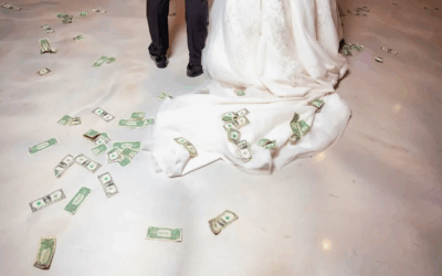 What is a Dollar Dance (or Money Dance) at a Wedding?
